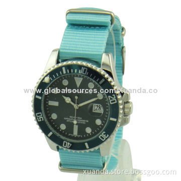 Top-quality colorful sports watch with unique style calendar function, best sellerNew